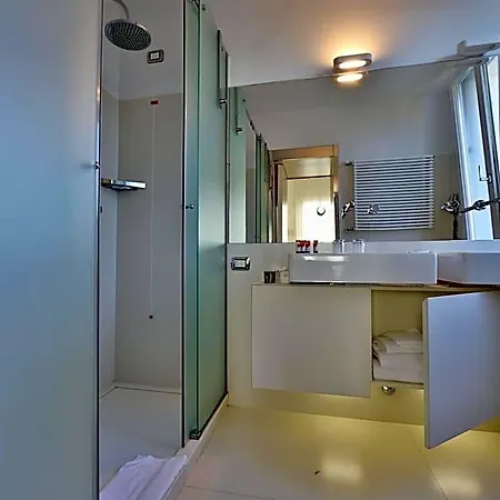 Biasutti 4* Venedigs Lido