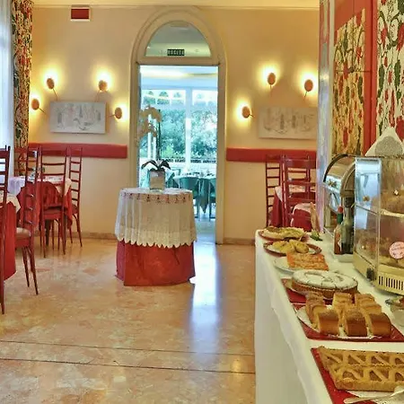 Biasutti 4* Venedigs Lido