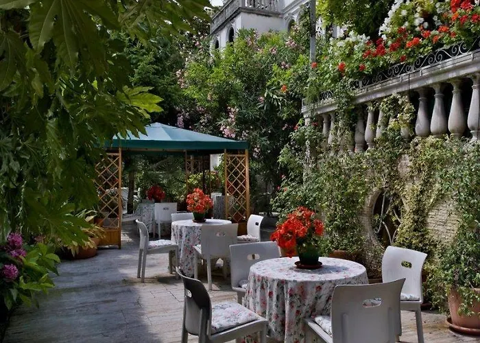 מלון Biasutti 4*